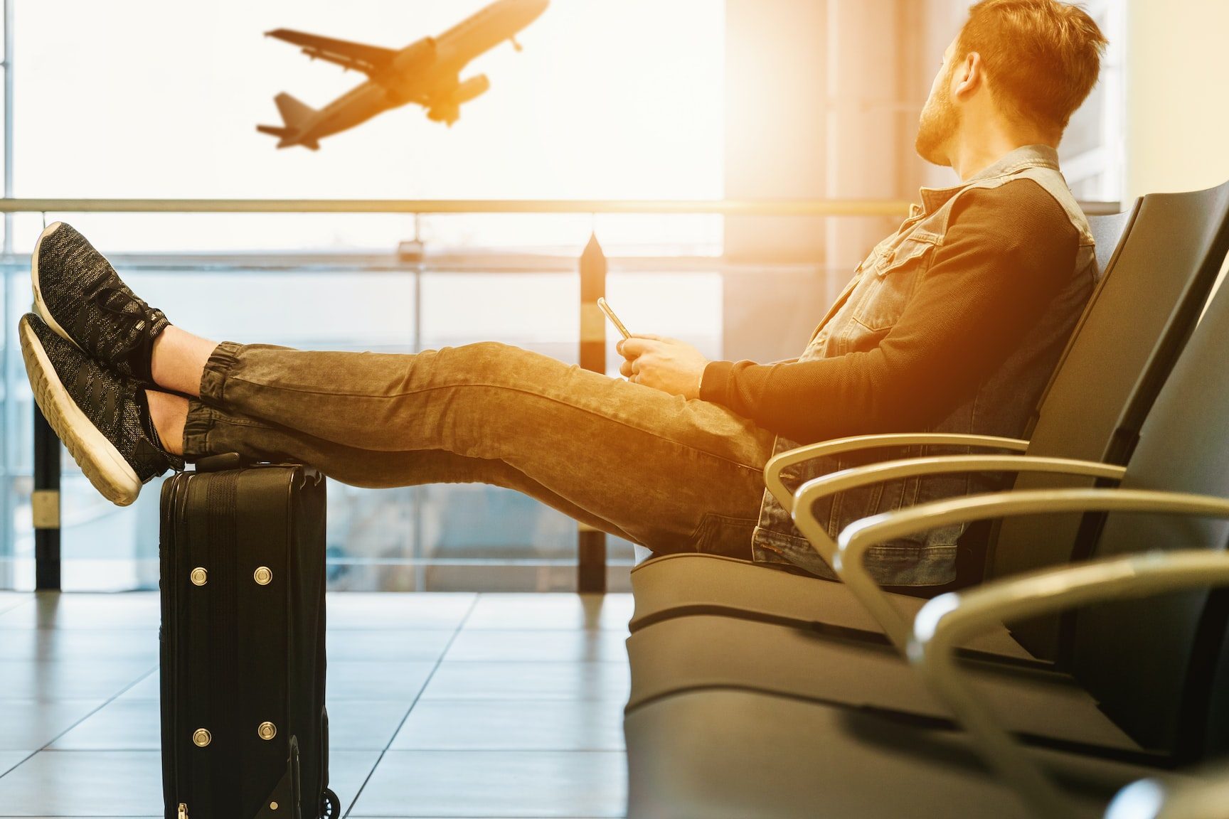 ¿Qué significa soñar con avión? Interpretaciones y significados psicológicos - Psico Fronteras