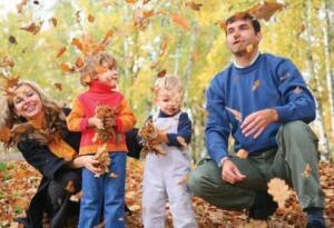 Tener hijos: ¿realmente sinónimo de felicidad o una ilusión social? - Psico Fronteras